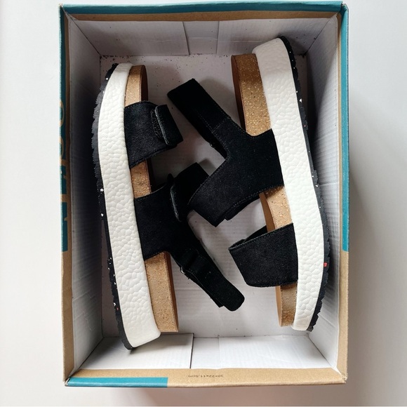 OTBT Women's Size 8 Black Suede Leather Wandering Platform Sandals Adjustable - Picture 12 of 13